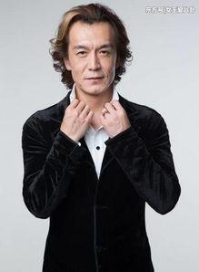 李咏近期照片曝光,岁月静好，风采依旧